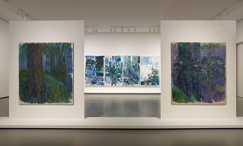 Vue d’installation de l’exposition “Le dialogue Claude Monet – Joan Mitchell” © The Estate of Joan Mitchell © Fondation Louis Vuitton / Marc Domage